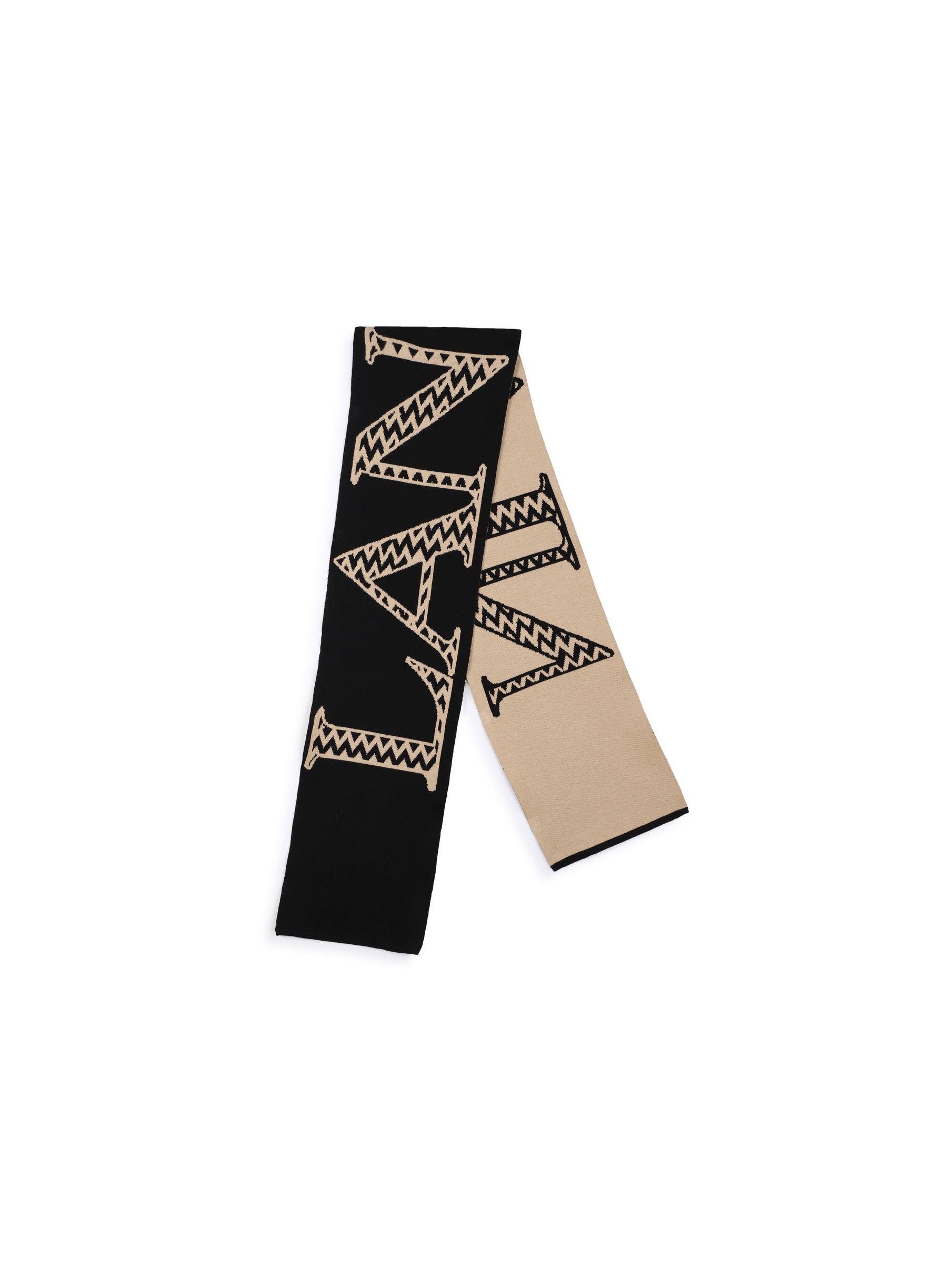 Completo, bambino, logato.