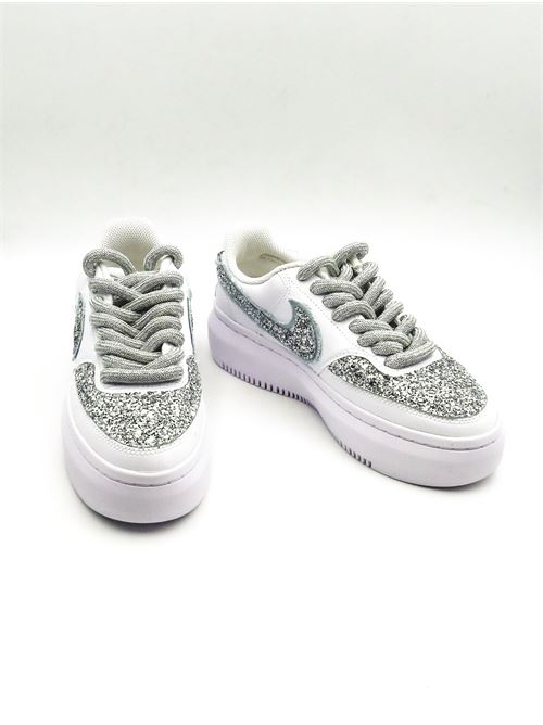 Sneakers, donna, logate. NIKE | PLATFORMBRSI